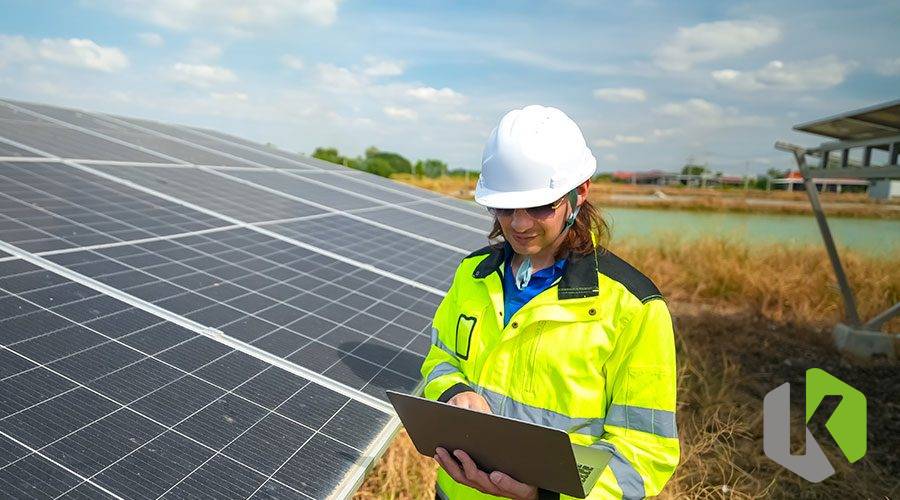 professional-engineer-work-to-maintenance-of-photo-VNFEPK7.jpg